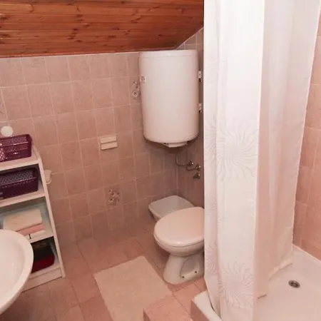 Vatrogasac- Two Bedroom With Balcony And Sea View *