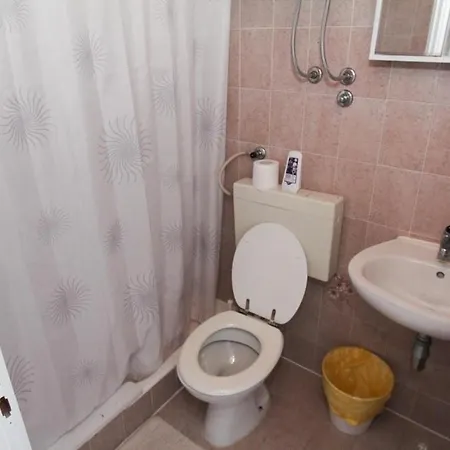 Vatrogasac- Two Bedroom With Balcony And Sea View *
